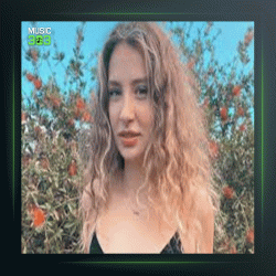 آهنگ Huzun Duragi از ایرماک آریجی و احمد حاتیپ اوغلو